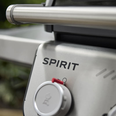 Spirit E-210 Gas Barbecue