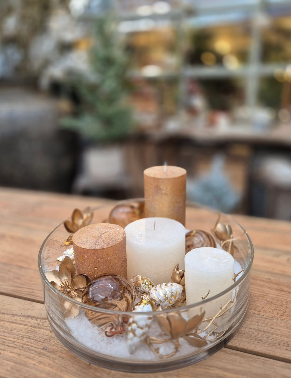 The Pavilion Christmas Candle Centrepiece - Opulent Gold